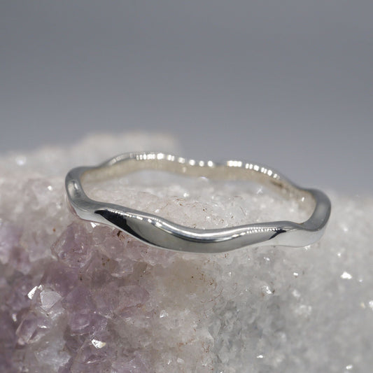 Silver Celtic Wave Scottish narrow wedding ring - Gretna Green Wedding Rings