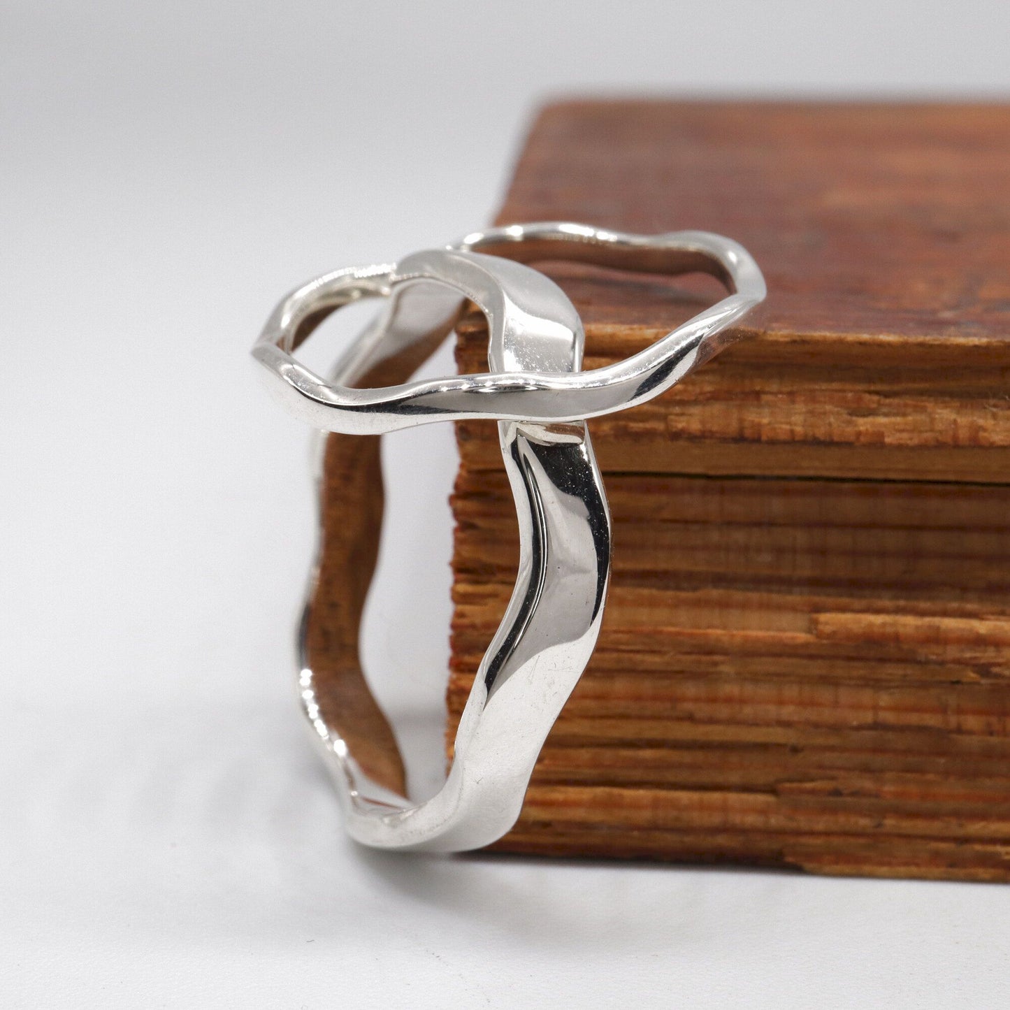 Celtic Wave white gold wedding ring set - Gretna Green Wedding Rings
