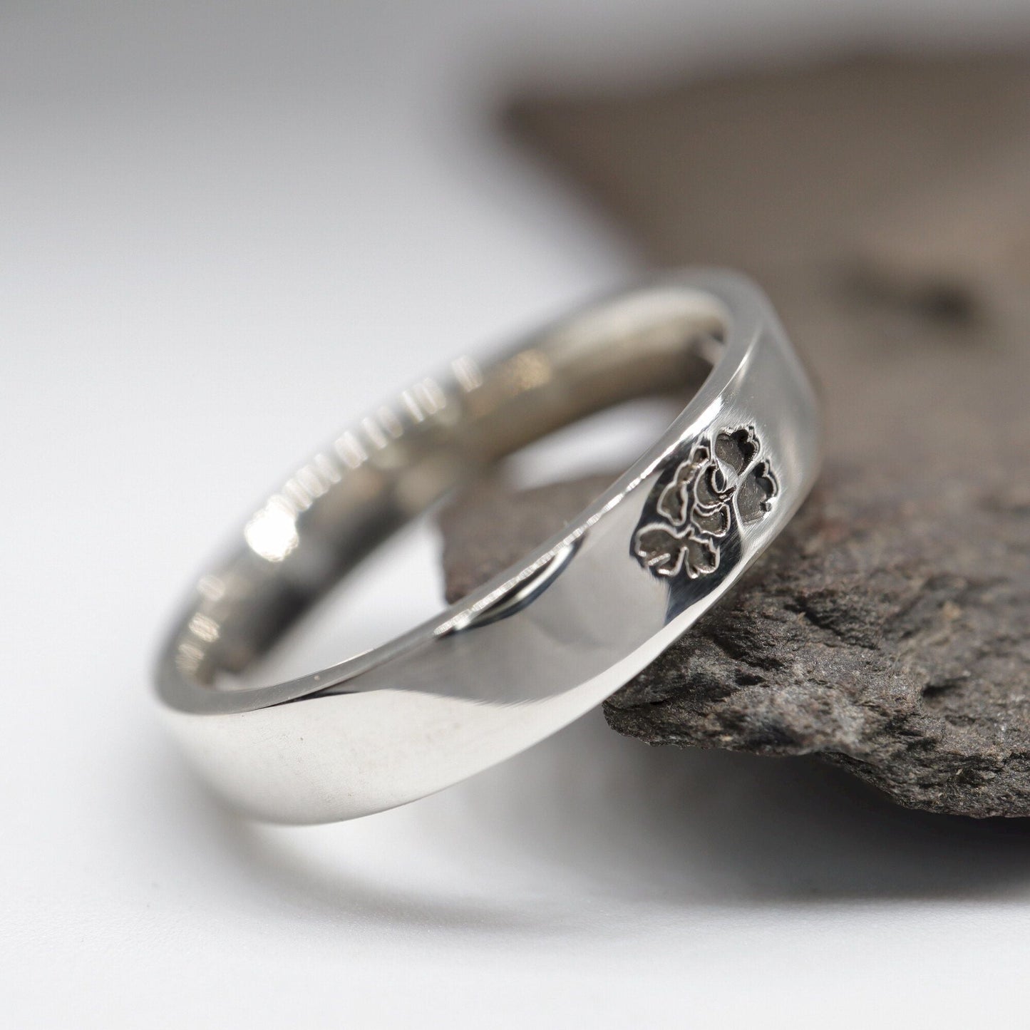 Silver flat wedding ring 3mm to 4mm English Rose narrow band. - Gretna Green Wedding Rings