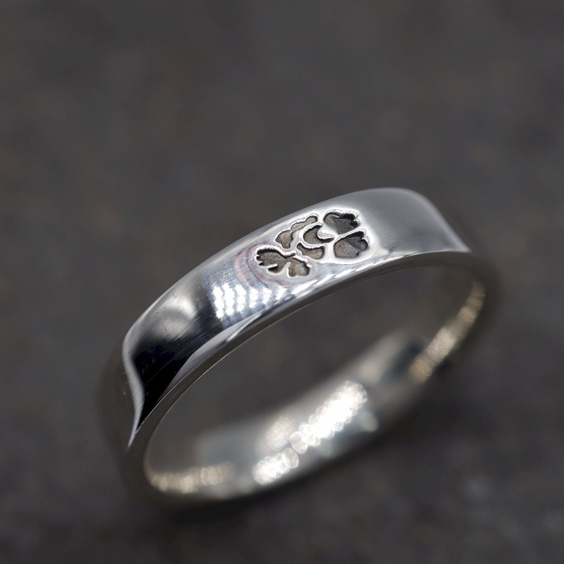 Silver flat wedding ring 3mm to 4mm English Rose narrow band. - Gretna Green Wedding Rings