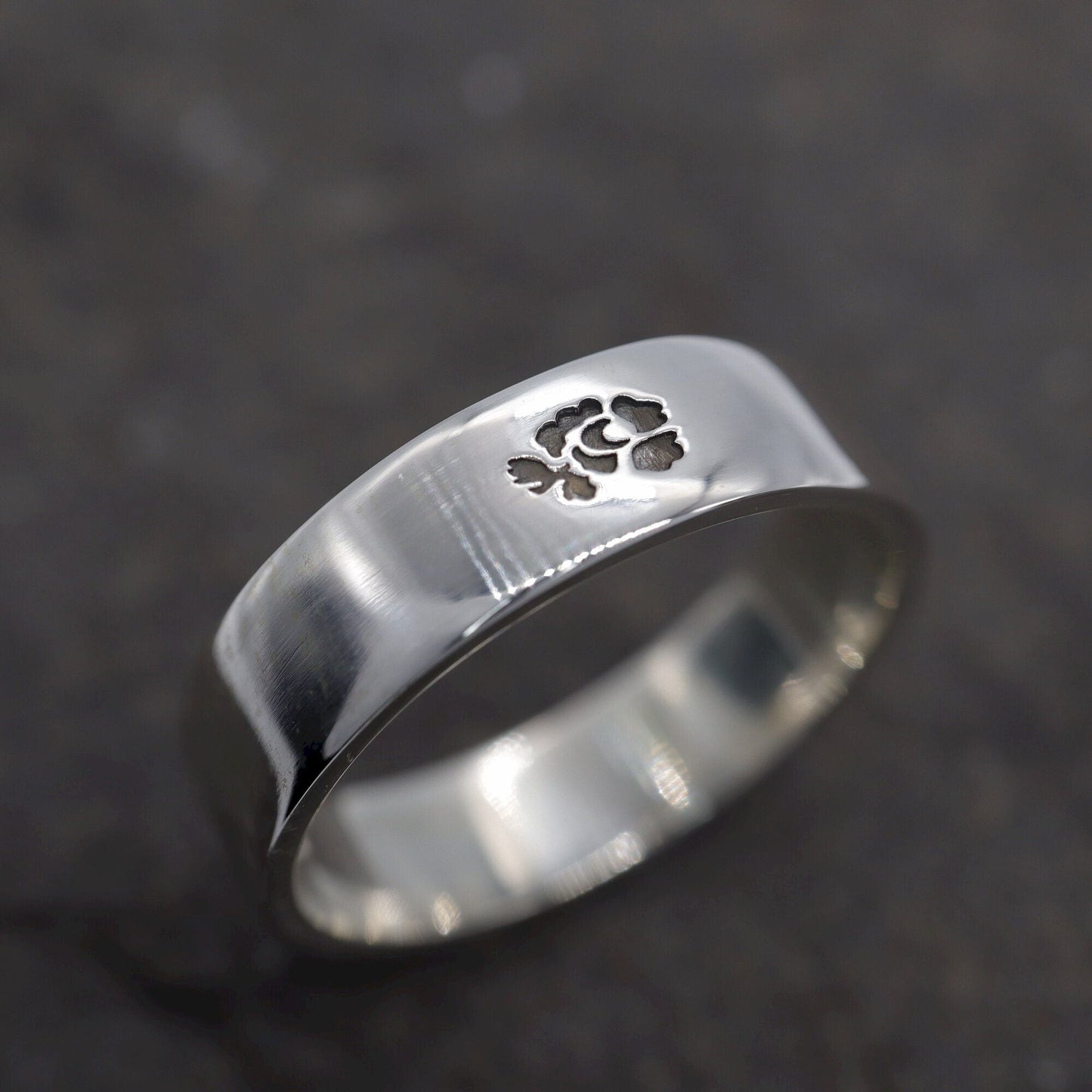 Silver flat wedding ring 5mm to 6mm English Rose band. - Gretna Green Wedding Rings