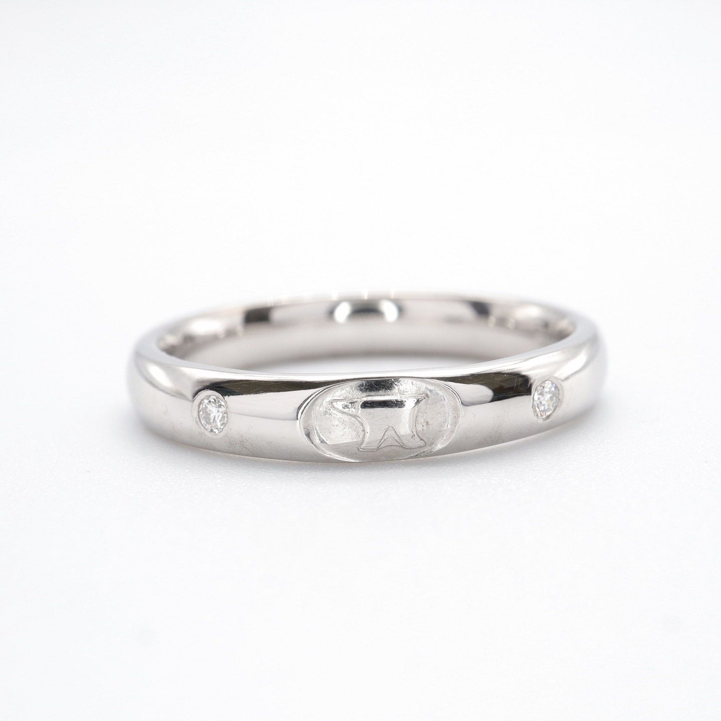 Diamond Anvil wedding ring sets. - Gretna Green Wedding Rings