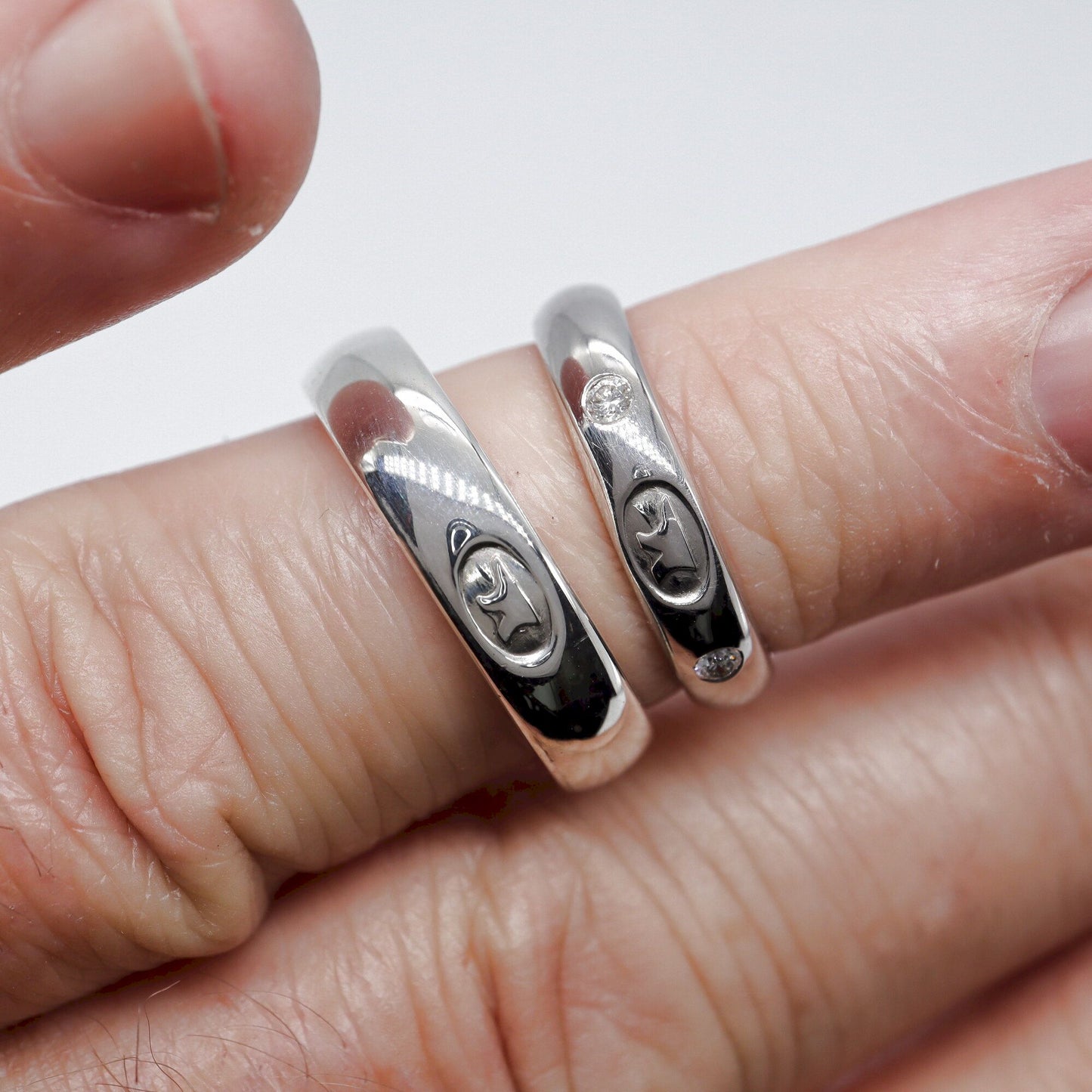 Diamond Anvil wedding ring sets. - Gretna Green Wedding Rings