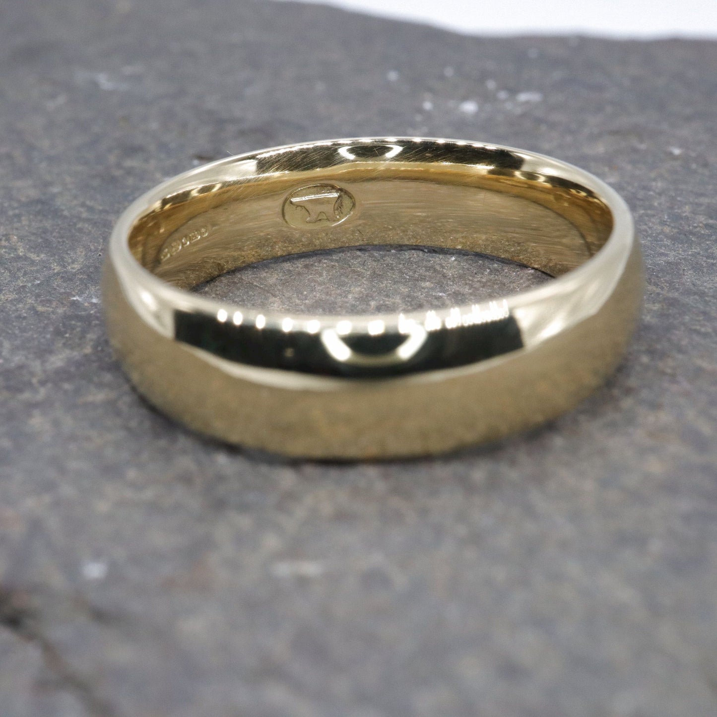 Secret Gold Gretna Wedding Ring - Gretna Green Wedding Rings