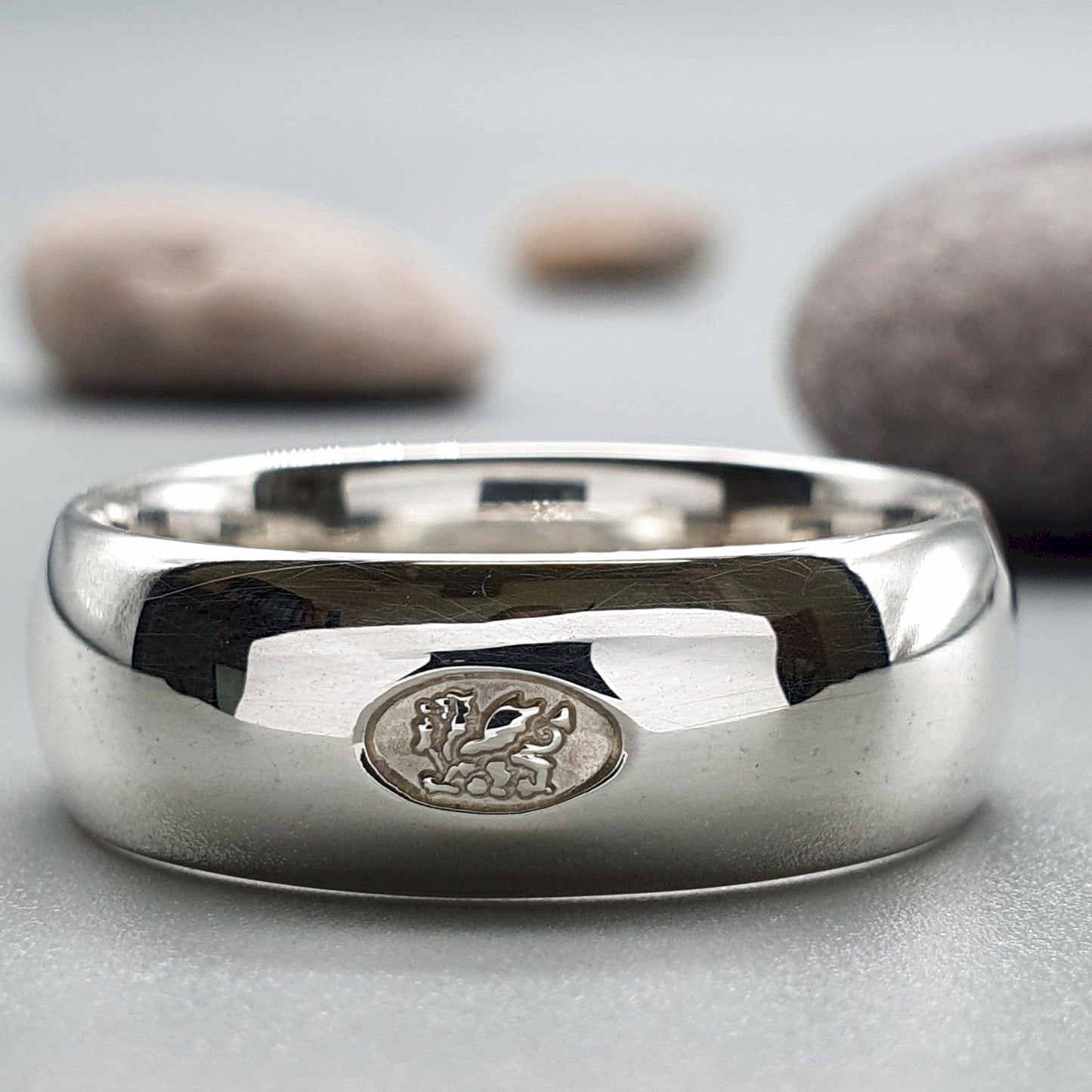 Welsh Dragon silver wedding ring sets. - Gretna Green Wedding Rings