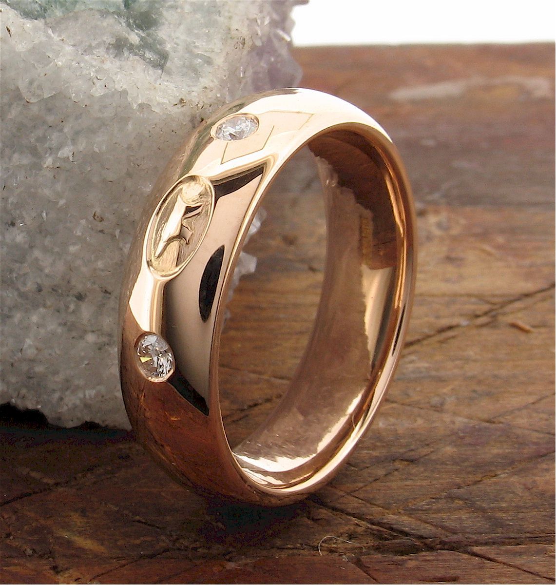 Rose gold Gretna wedding ring