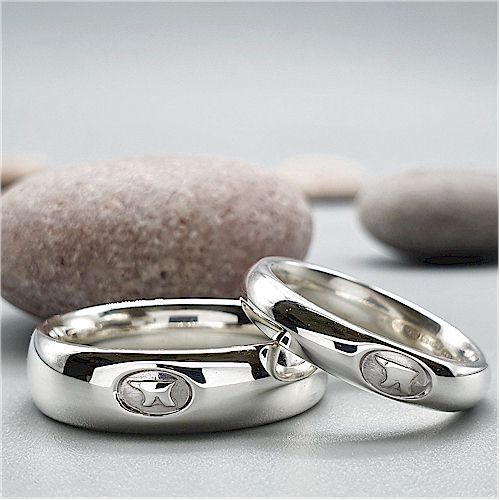 Gretna Green Anvil wedding rings