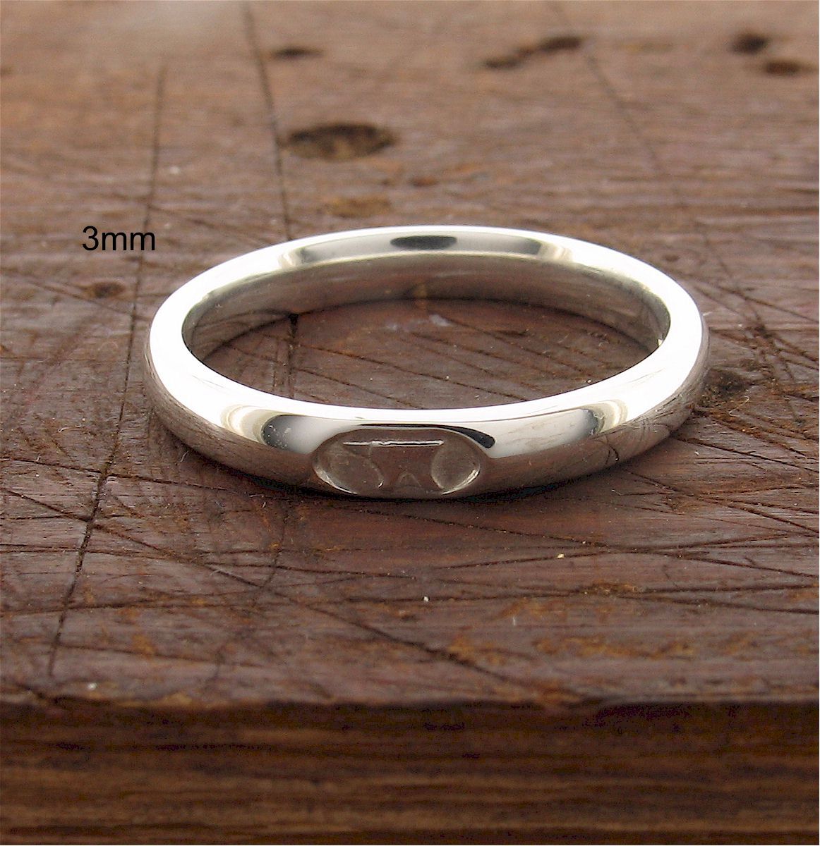 Silver Gretna Green Anvil wedding rings, 3mm to 8mm widths.