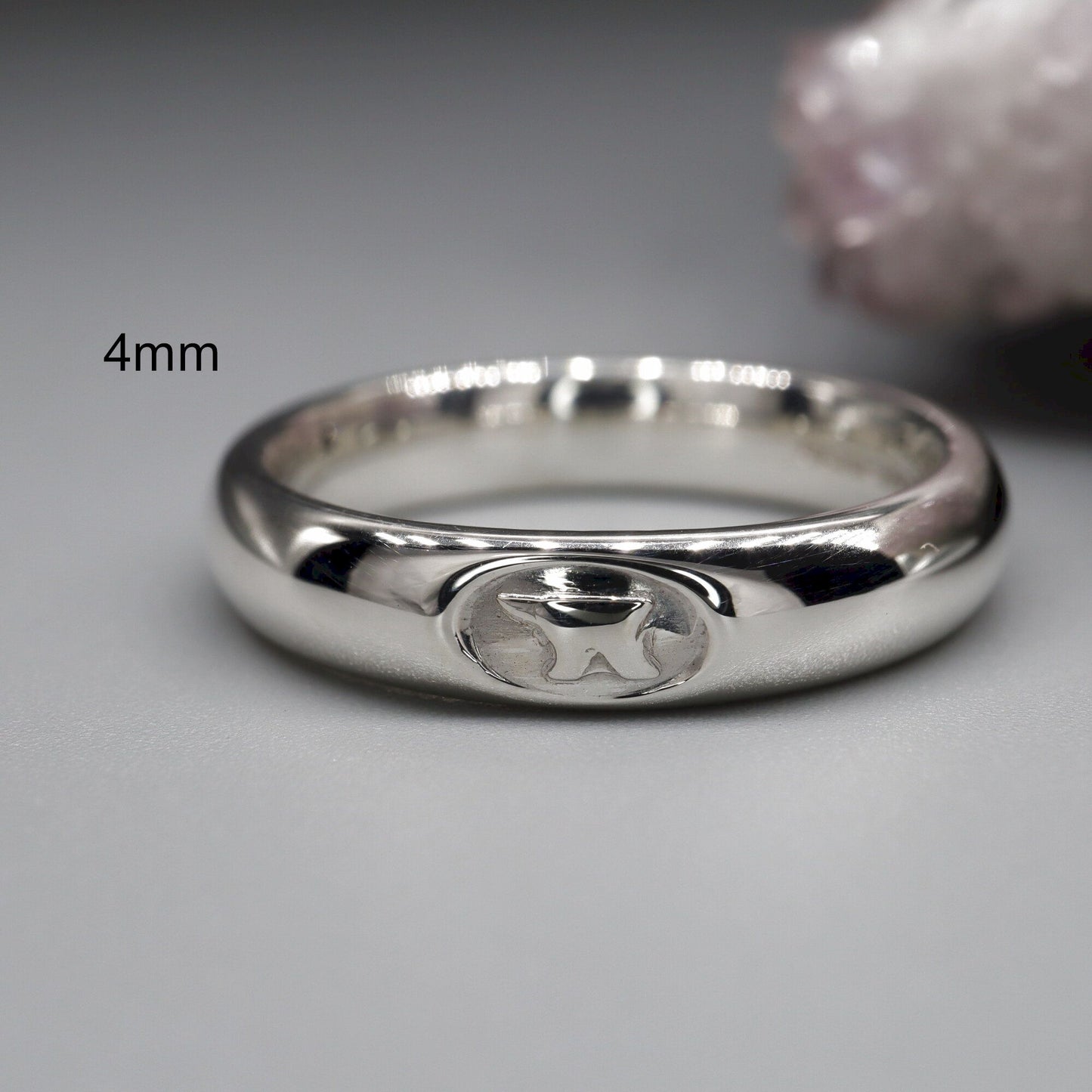 Silver Gretna Green Anvil wedding rings, 3mm to 8mm widths.