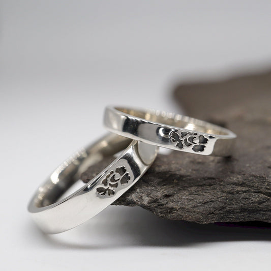 English Rose 3mm and 4mm silver wedding ring set - Gretna Green Wedding Rings
