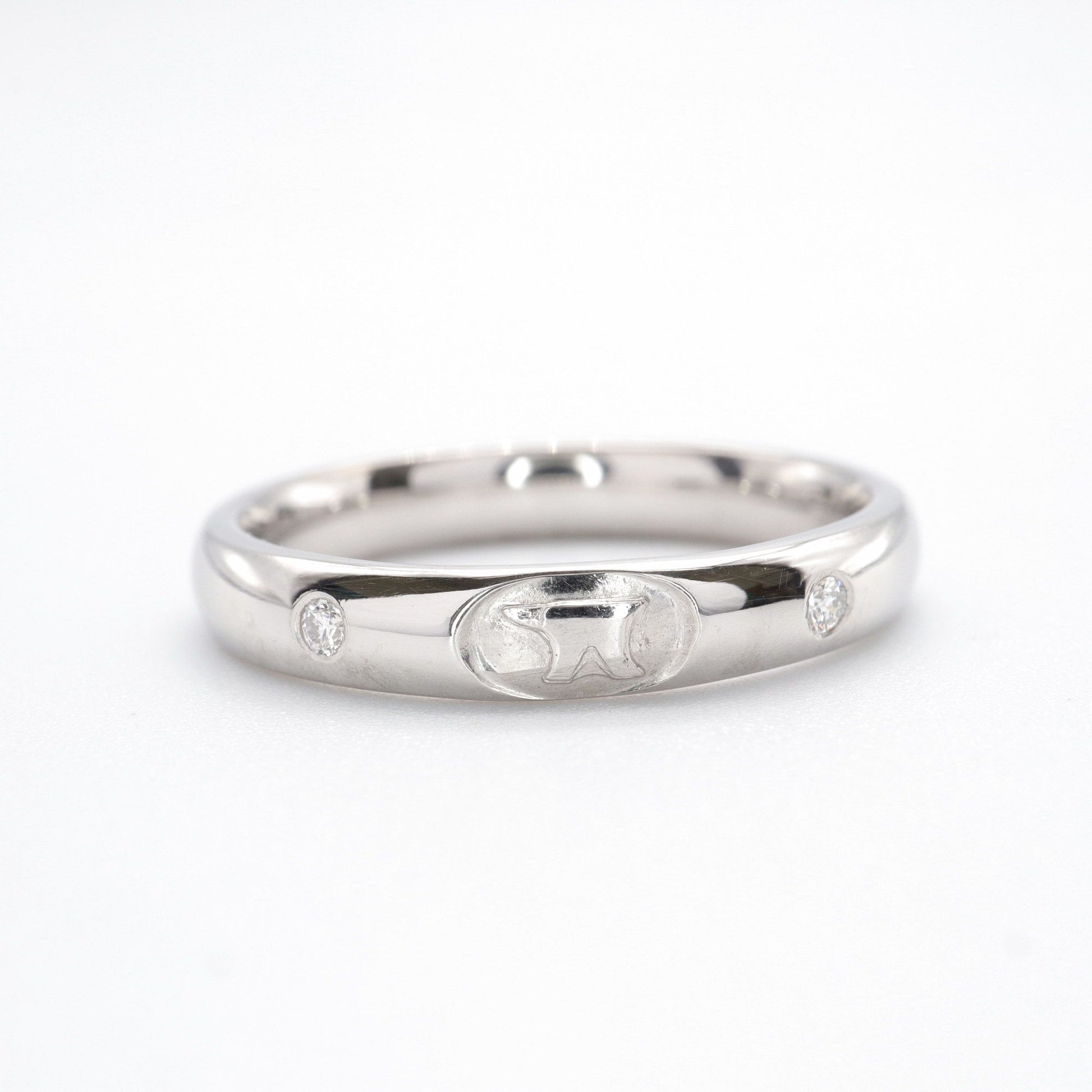 Diamond Anvil wedding ring sets. - Gretna Green Wedding Rings