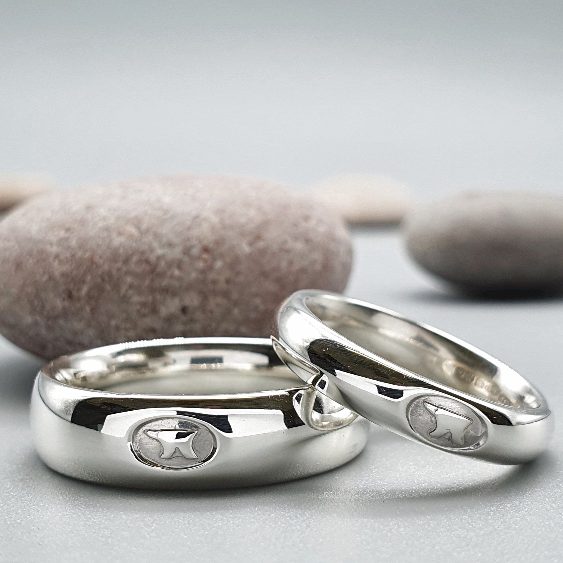 Gretna Green Anvil silver wedding ring sets. - Gretna Green Wedding Rings