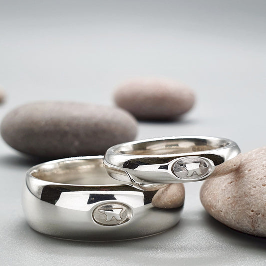 Gretna Green Anvil silver wedding ring sets. - Gretna Green Wedding Rings
