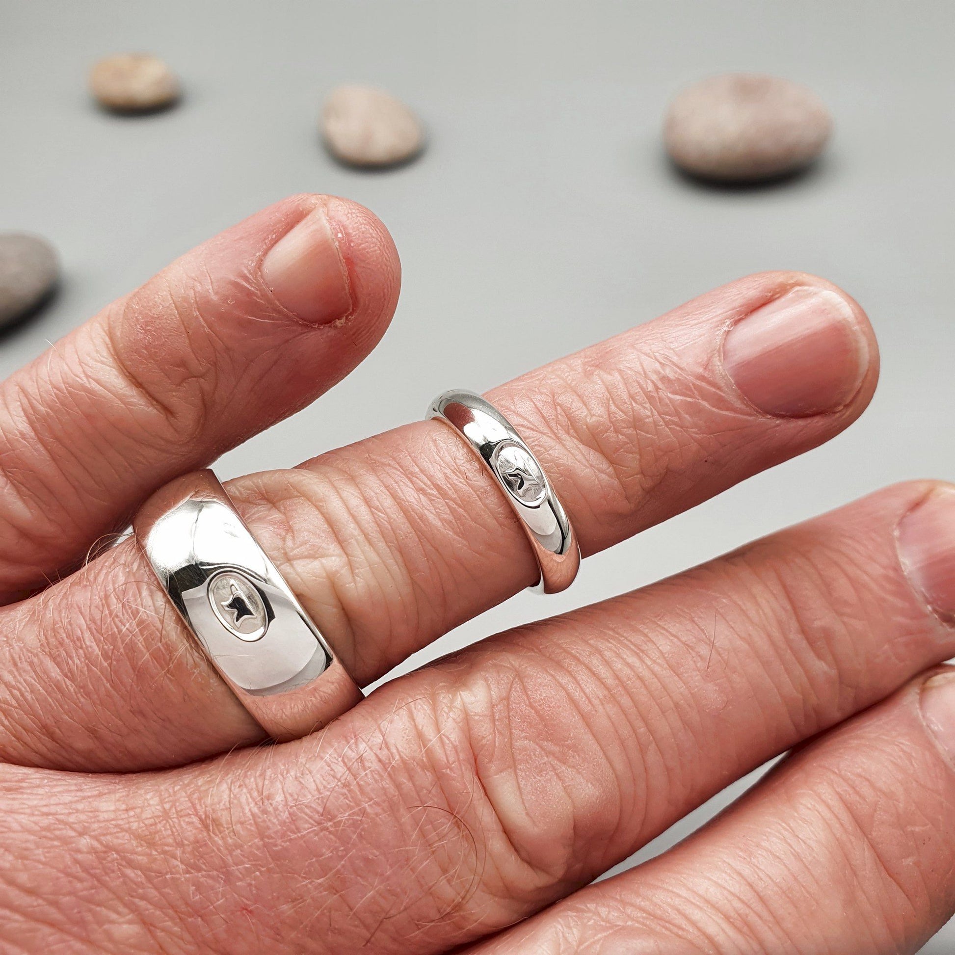 Gretna Green Anvil silver wedding ring sets. - Gretna Green Wedding Rings