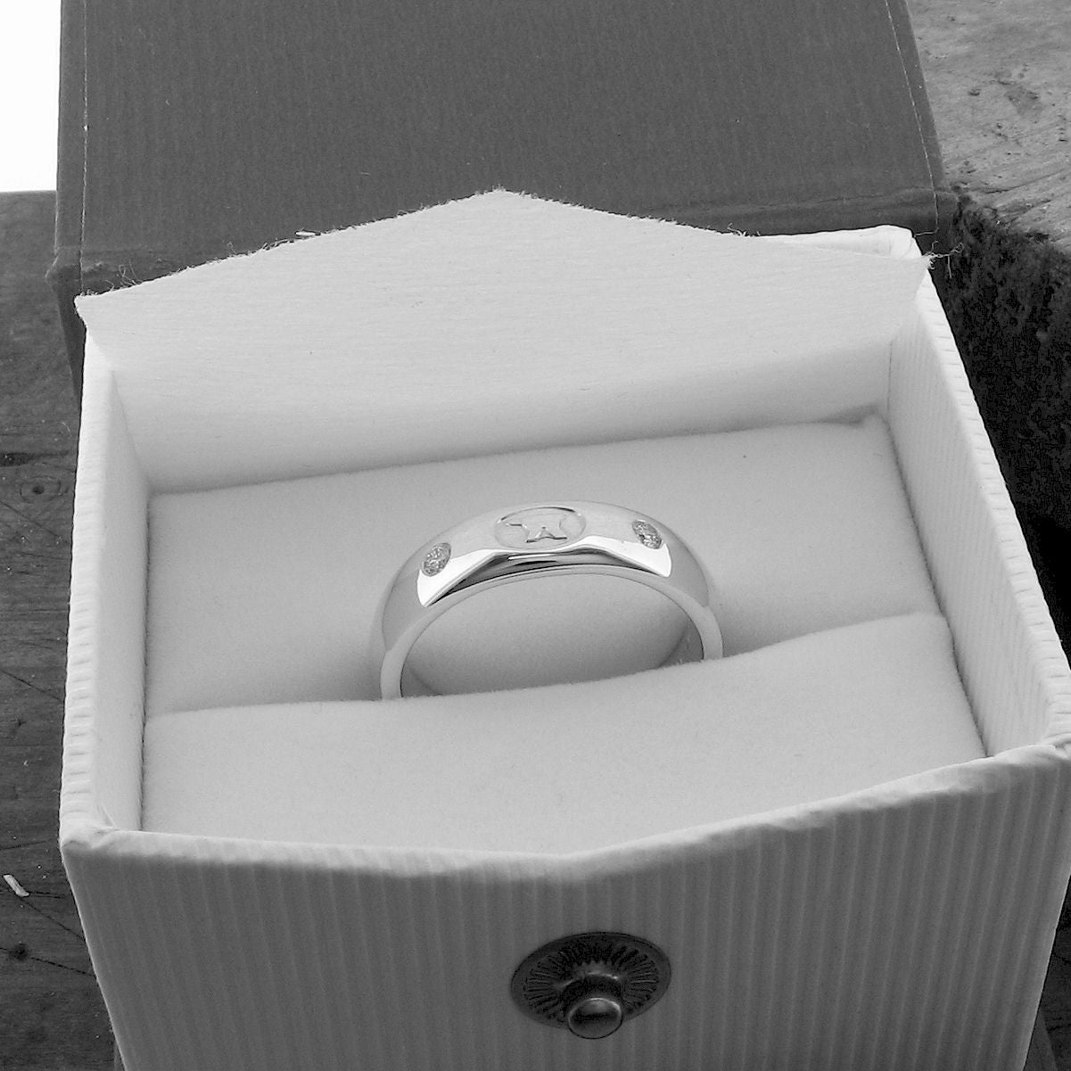 Anvil diamond set silver Gretna wedding rings 3mm-8mm