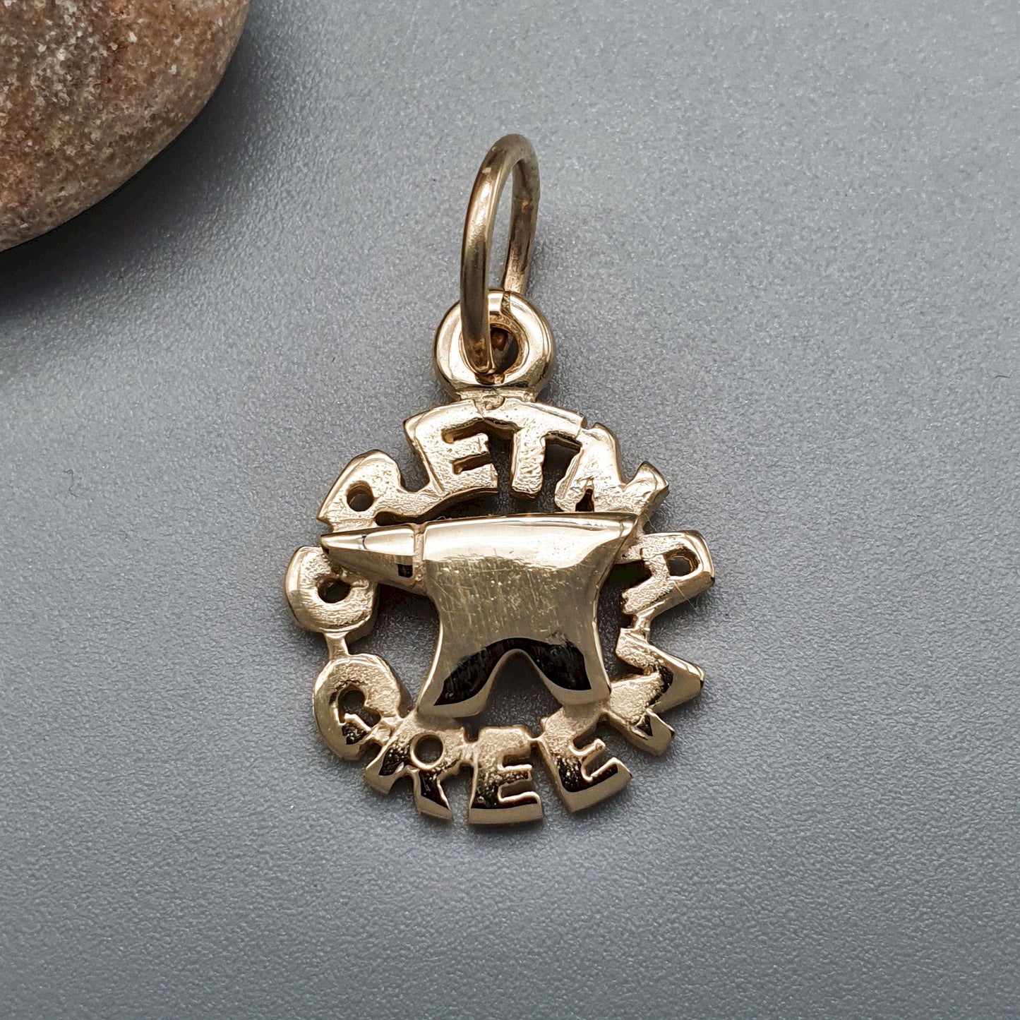 Gretna Green Anvil gold charm - Gretna Green Wedding Rings