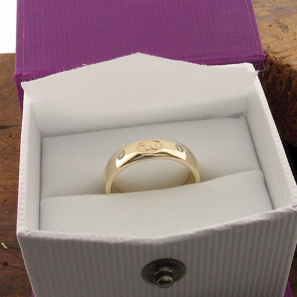 Diamond wedding ring 5mm-6mm Gretna Anvil medium gold court - Gretna Green Wedding Rings