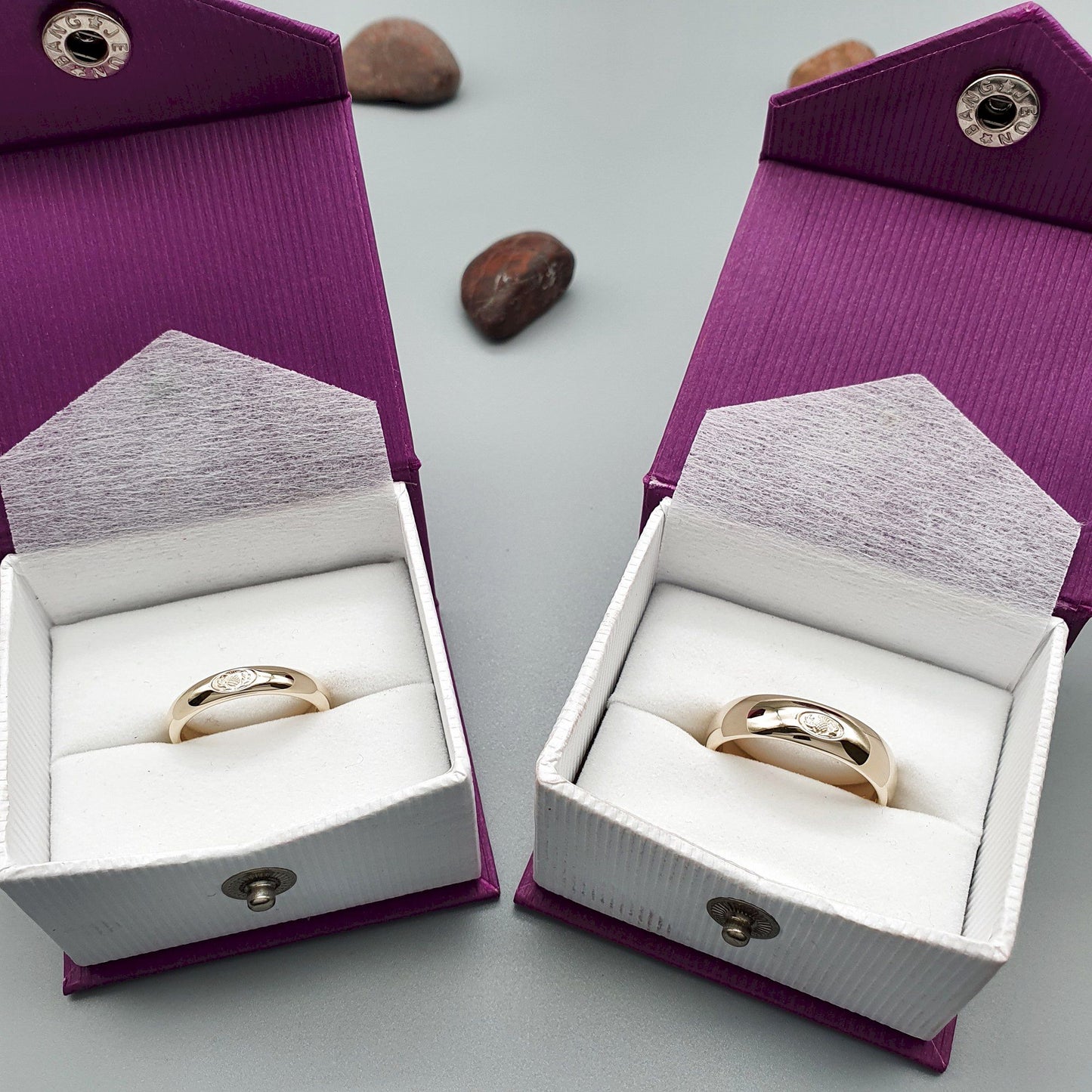 Scottish matching gold ring set, 4mm and 6mm - Gretna Green Wedding Rings