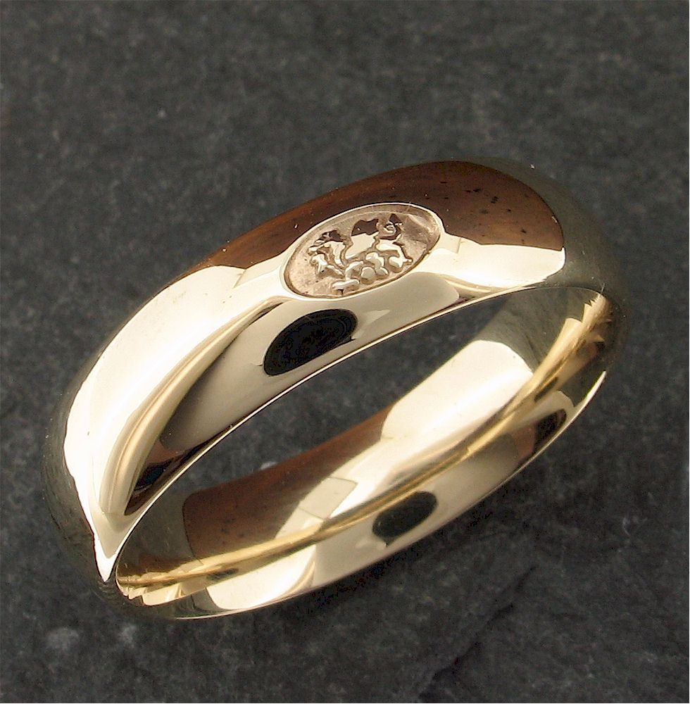 Welsh Design Gold Rings Welsh wide gold wedding ring – Gretna Green Wedding Rings